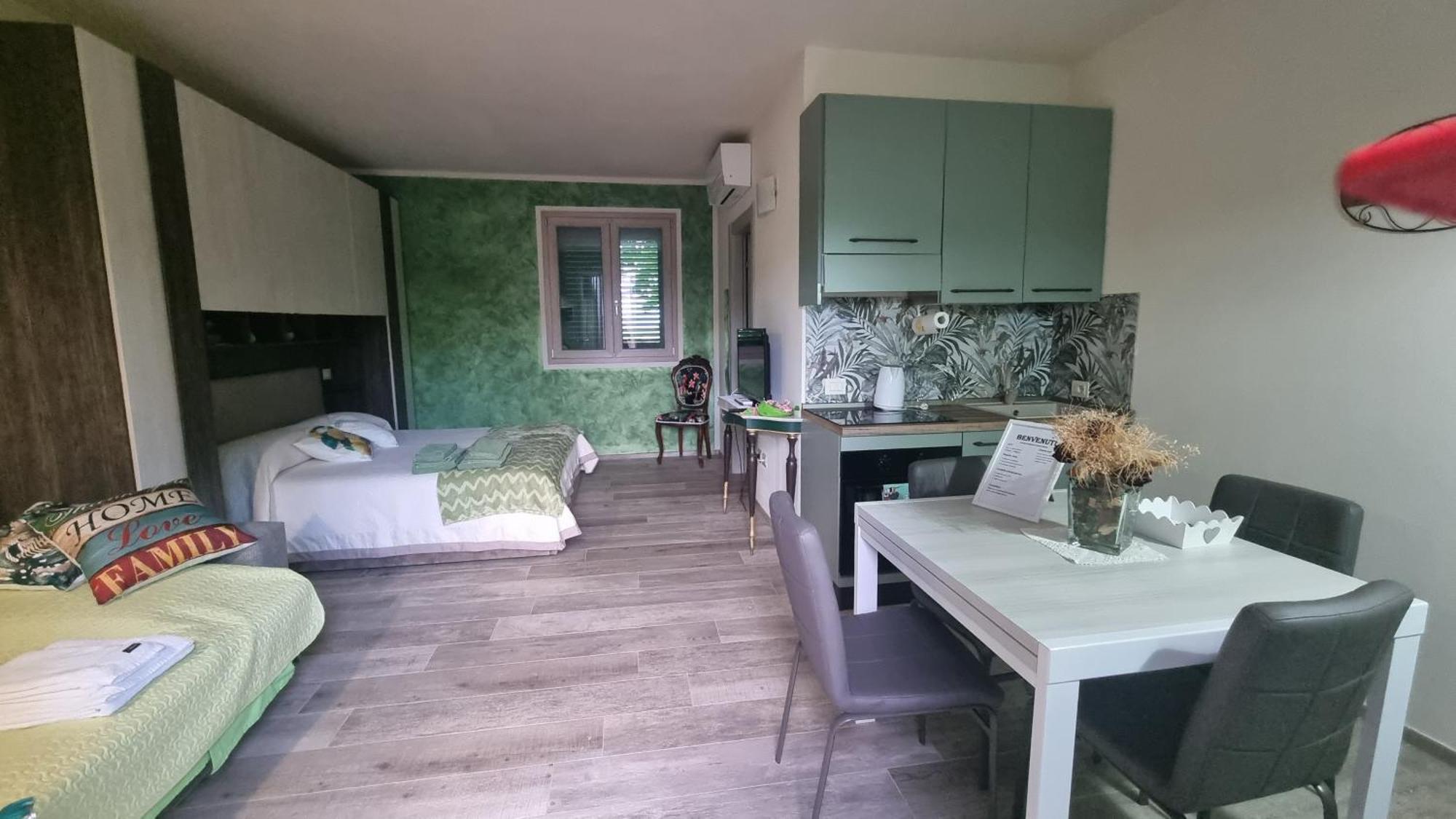Appartamento Margherita Crespina Bagian luar foto